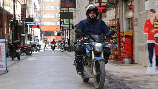 Elazığ'da kısıtlamada herkes evde, onlar görevde