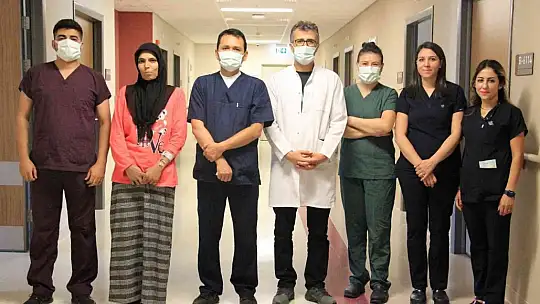 Elazığ'da, küçük bir kesiden akciğer kanseri ve göğüs kitlesi ameliyatları yapıldı