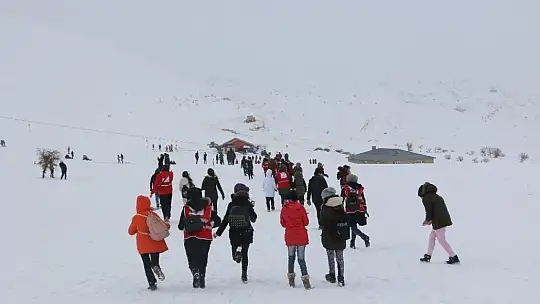 Elazığ'da Okul Destek ve Sosyal Uyum Projesi