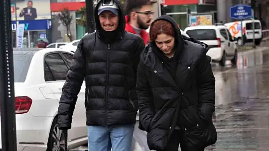 Elazığ'da sağanak yağış ekili oldu
