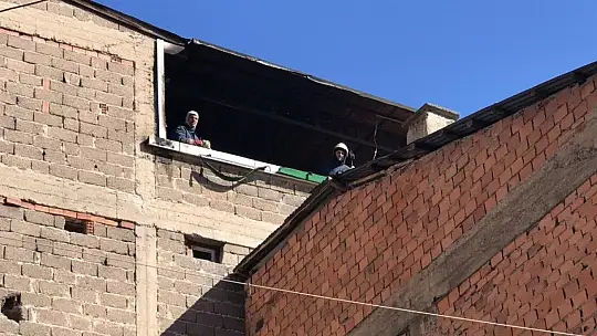 Elazığ'da teras yangını