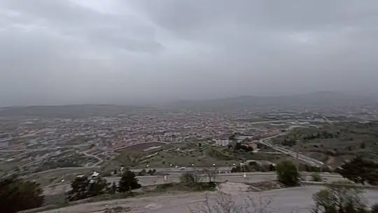 Elazığ'da toz taşınımı etkili oldu