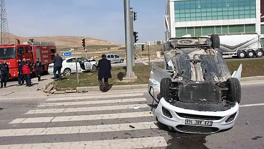Elazığ'da trafik kazası: 1 ölü, 5 yaralı