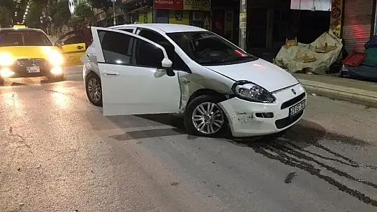 Elazığ'da trafik kazası: 2 yaralı