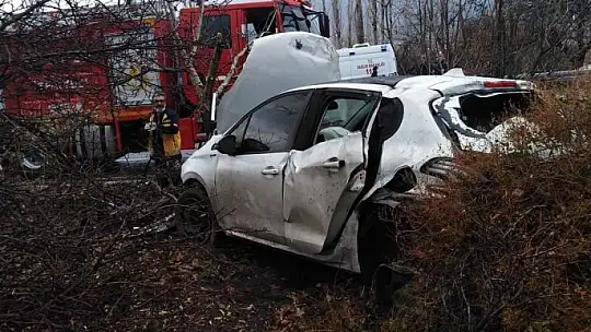 Elazığ'da trafik kazası: 2 yaralı