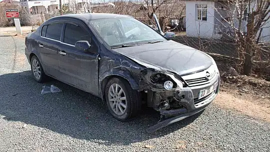 Elazığ'da trafik kazası: 4 yaralı