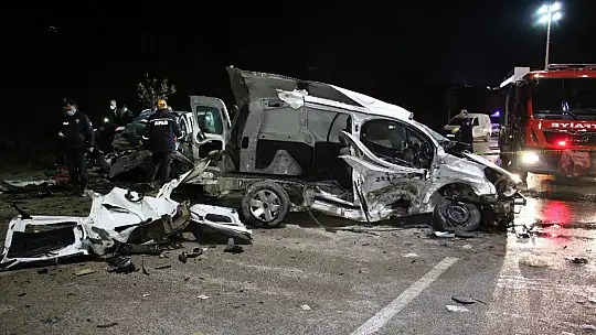 Elazığ'daki feci kazada ölen 4 kişinin kimliği belli oldu