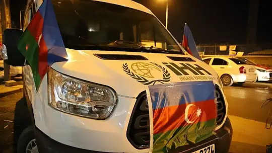 Elazığ'dan Azerbaycan'a 100 araçla destek konvoyu