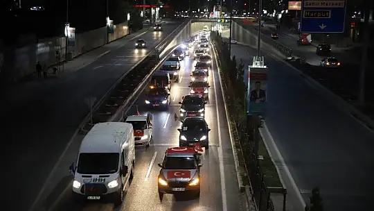 Elazığ'dan Azerbaycan'a 100 araçla destek konvoyu