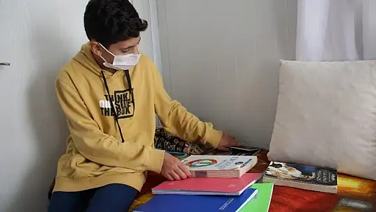 Elazığ'dan İzmir'e içleri ısıtan depremzede kardeşliği