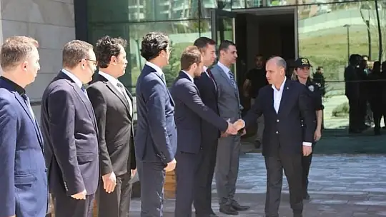 Emniyet Genel Müdürü Aktaş, Elazığ'da emniyet personeli ile bir araya geldi