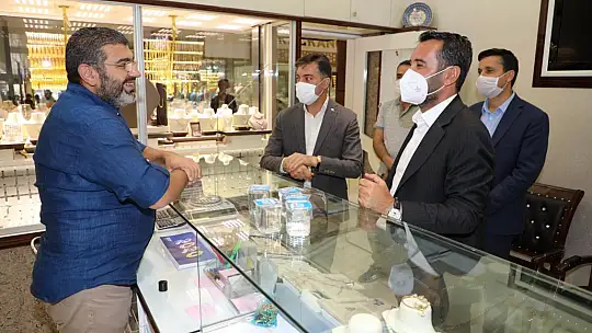 Başkan Şerifoğulları Kuyumcular Çarşısı'nı Ziyaret Etti