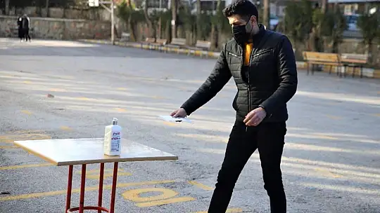 Ertelenen ALES aylar sonra korona tedbirleriyle yapıldı