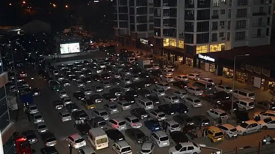 Bir Gişe Rekorunu da Belediye Kırdı