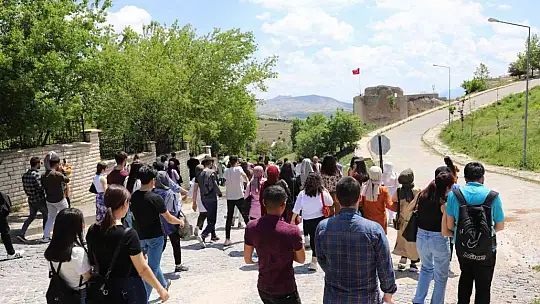 Fırat Fest ile üniversite öğrencileri Elazığ'ı tanıyor