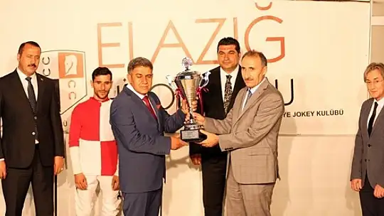 Fırat Üniversitesi Koşusu'nu Yutangirdap kazandı