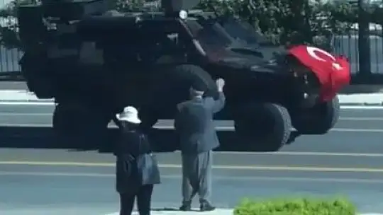 Gakko dayıdan duygulandıran hareket