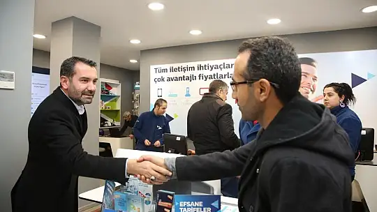 Başkan Şerifoğulları, Gazi Caddesindeki Esnafları Ziyaret Etti