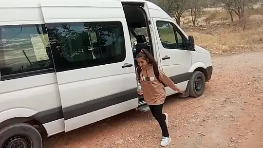 İHA'nın haberi ses getirdi, Feride okuluna kavuştu