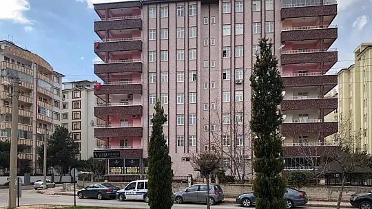 Elazığ'da bir site karantinaya alındı