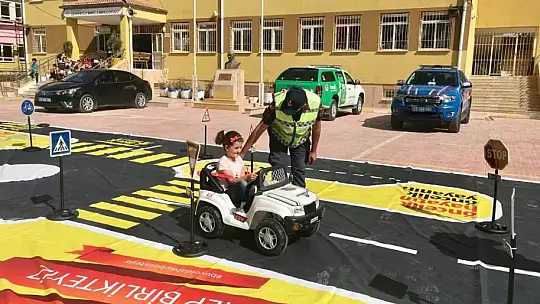 Jandarma, çocuklarla bir araya geldi