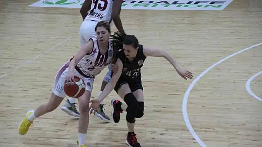Kadınlar Basketbol Süper Ligi: Elazığ İl Özel İdare: 60 - Antalya 07 Basketbol: 67