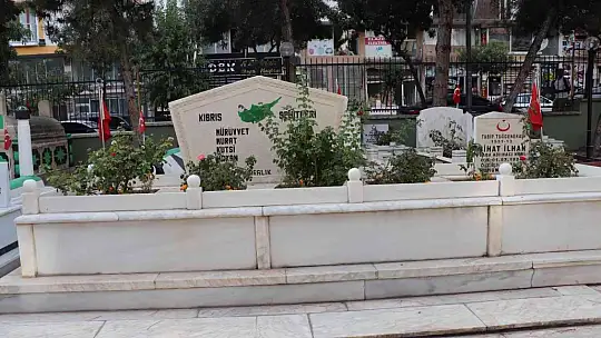Kanlı Noel'de şehit edilen İlhan ailesi dualarla anıldı
