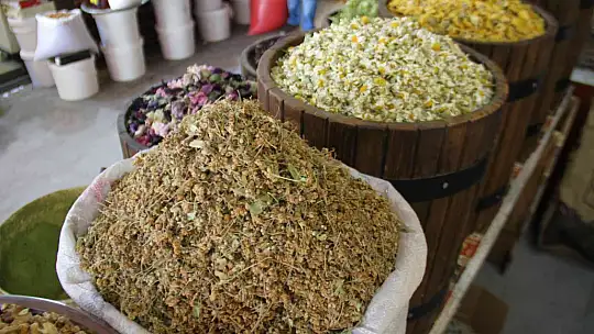 Kış aylarının vazgeçilmezi ıhlamura talep arttı