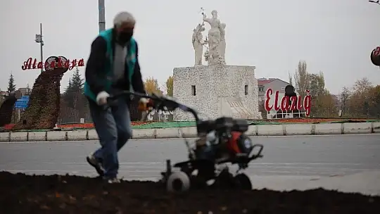 Kısıtlama ile sessizliğe bürünen Elazığ, drone ile görüntülendi