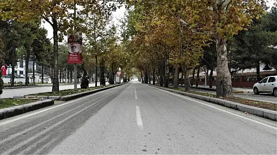 Kısıtlama ile sessizliğe bürünen Elazığ, drone ile görüntülendi
