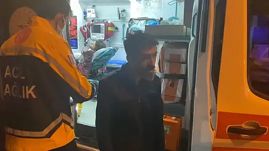 Kontağın çevrilmesiyle transit bir anda patlayıp alev topuna döndü: 1 yaralı