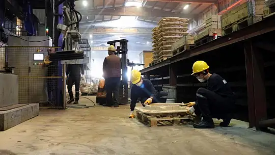 Zeycan Yıldırım Mesleki Teknik ve Anadolu Lisesi öğrencileri iş garantisi ile eğitim görüyor