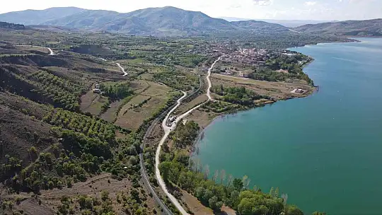 Muhteşem doğasıyla cezbeden Sivrice, misafirlerini bekliyor