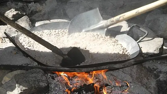 Nohudun meşe ateşinde başlayan yolculuğu