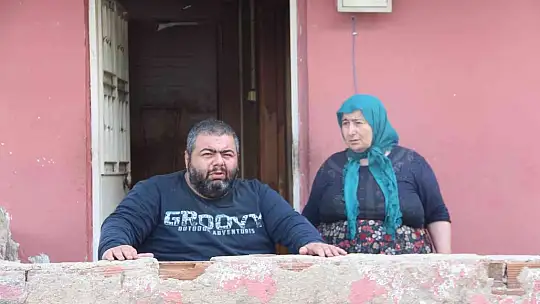 Ölmediklerini ispat ettiler, yeni kimliklerine kavuştular