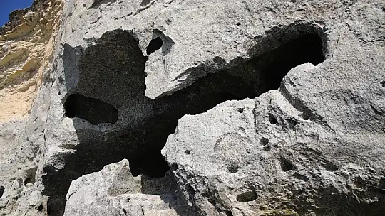 Sular çekilince Hastek Kalesi gün yüzüne çıktı