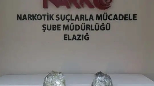 Şüpheli araçta 10 kilo uyuşturucu ele geçirildi