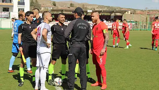 TFF 3. Lig: Elazığspor: 2 - Batman Petrolspor: 1