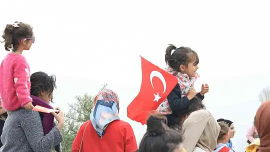Türk Yıldızlarından Tunceli'de nefes kesen görüntüler