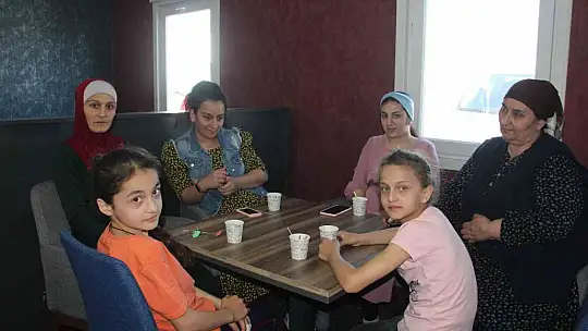 Ukrayna'dan tahliye eden Ahıska Türkleri: 'Türkiye ve bayrağımız için canımızı vermeye hazırız'