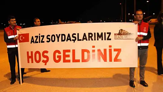 Ukrayna'dan tahliye edilen Ahıska Türklerinin üçüncü kafilesi de Elazığ'a geldi