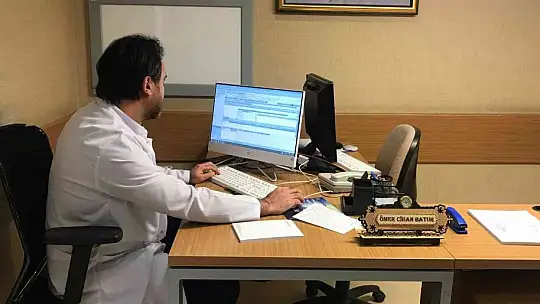 Uzmanından kırık uyarısı: 'El ve ayak bilekleri kırıkları ciddi sakatlıklara neden olabilir'