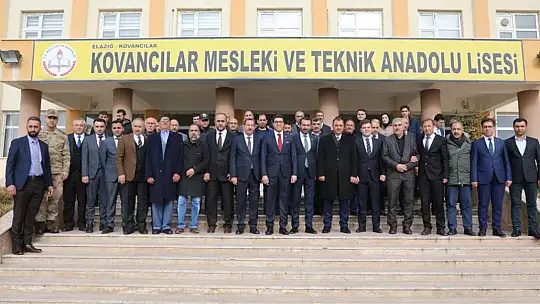 Vali Kaldırım Kovancılar İlçesinde Bir Dizi Açılış Programına Katıldı