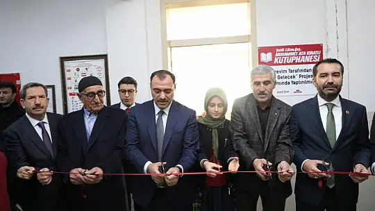 Vali Kaldırım Kovancılar İlçesinde Bir Dizi Açılış Programına Katıldı