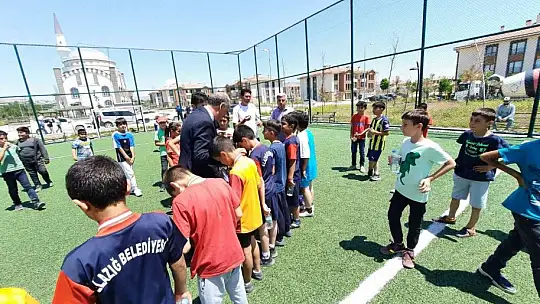 Yazıkonak Belediyesi sponsor oldu, öğrenciler futbol turnuvasıyla eğlendi