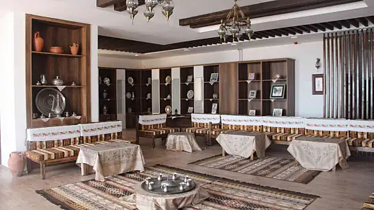 Ziyaretçilerini mest eden Harput Musiki Müzesi, yoğun ilgi görüyor