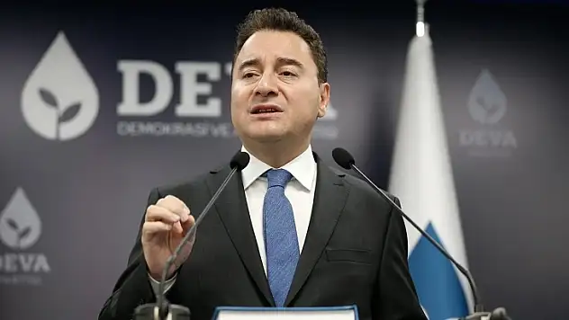 Babacan, Elazığ'a geliyor!