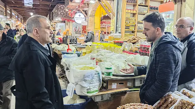 Başkan Alan esnafları ziyaret etti