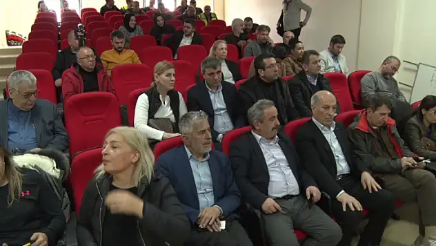 Başkan Gürkan, yaşadıklarını anlatırken gözyaşlarını tutamadı