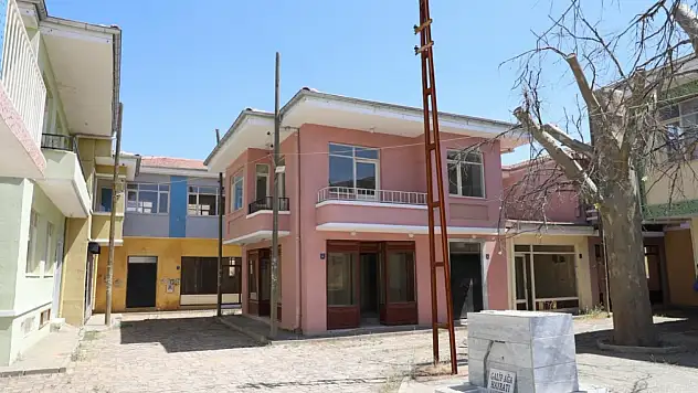 Başkan Şerifoğulları, Seksenler Sokağını yeniden Elazığ'a kazandıracak